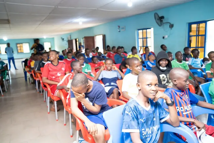 An audience at a GAMAID gathering